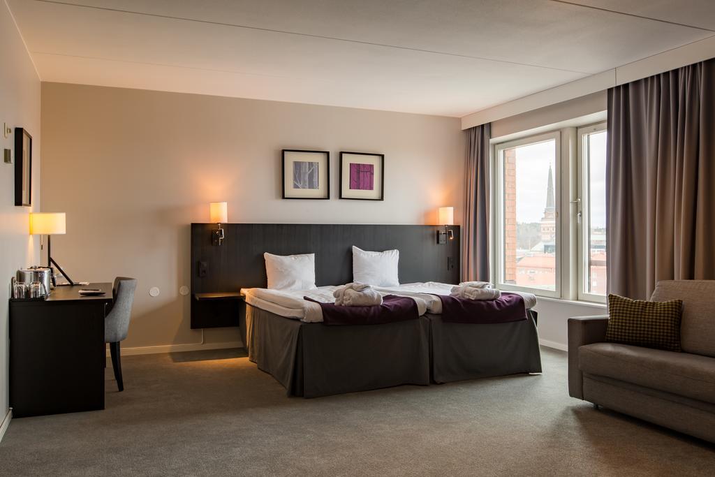 Best Western Plus Hotel Plaza Västerås Esterno foto
